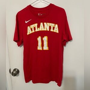 The Nike Tee NBA Atlanta Hawks #11 Trae Young short sleeve jersey t shirt Small